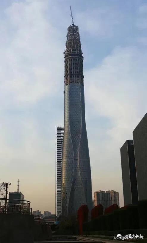 高强泵送混凝土施工,超高层混凝土泵送的难点和风险