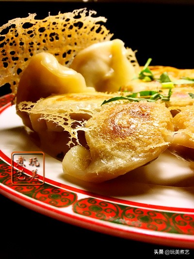 蒸饺子面水多了怎么办,如何煮饺子让饺子更好吃