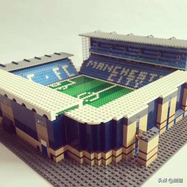 用乐高还原足球世界杯,足球比赛乐高搭建