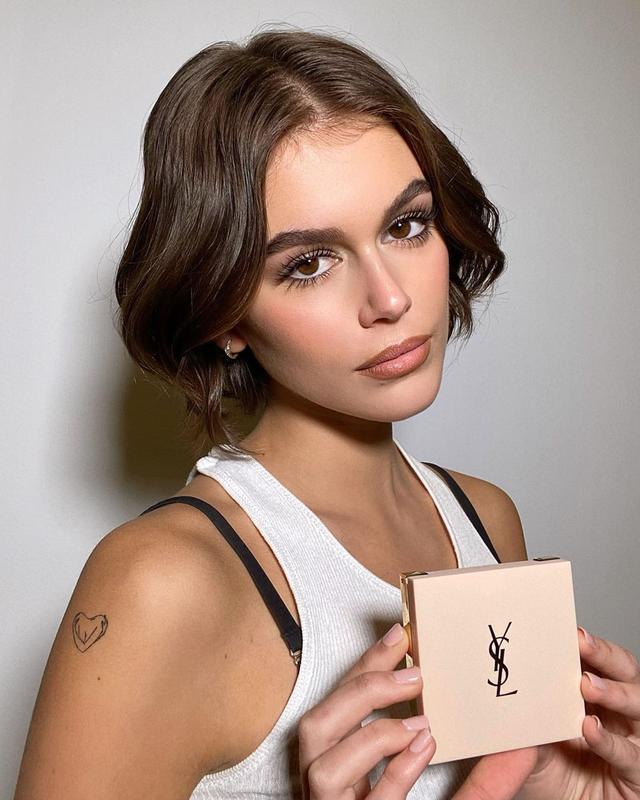 ysl包包信封包穿搭,ysl包包潮流穿搭