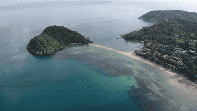 他卖掉豪宅搬进山洞，做出一个全世界风景最好的厕所