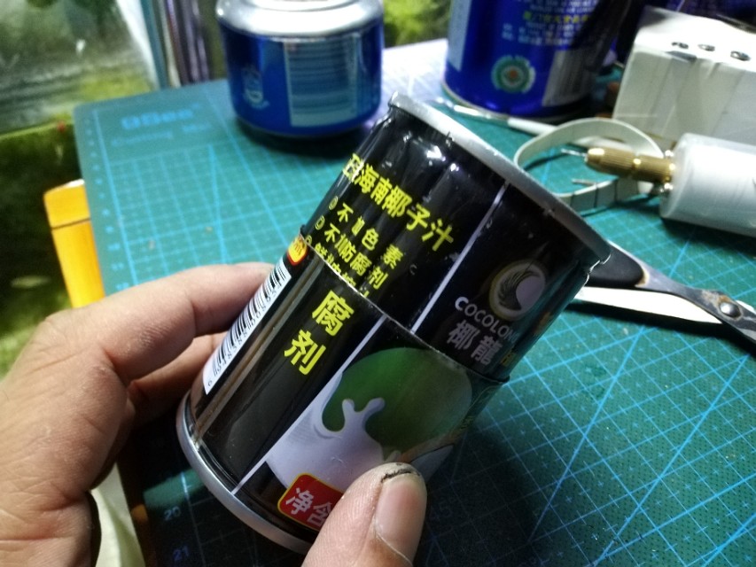 椰子汁罐制作酒精炉,自己制作猛火酒精炉