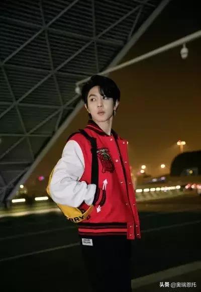 burberry深蓝色搭配 (burberry鼠年限定)