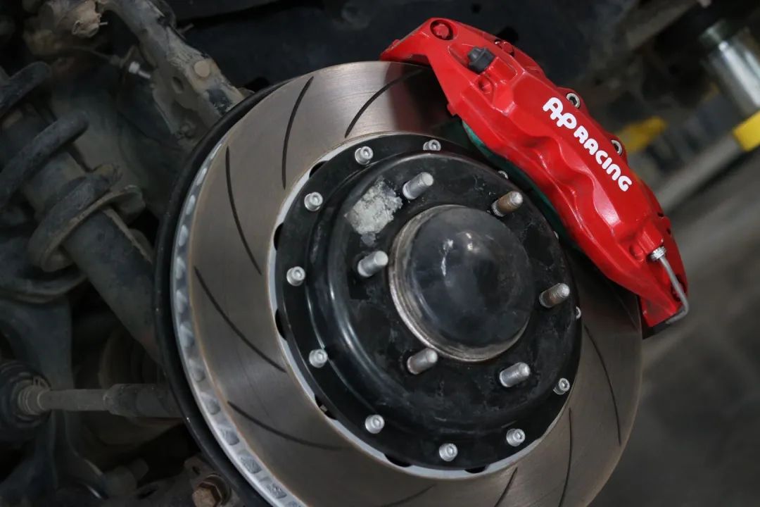 怪兽修车翻新奥迪q7,怪兽修车翻新视频