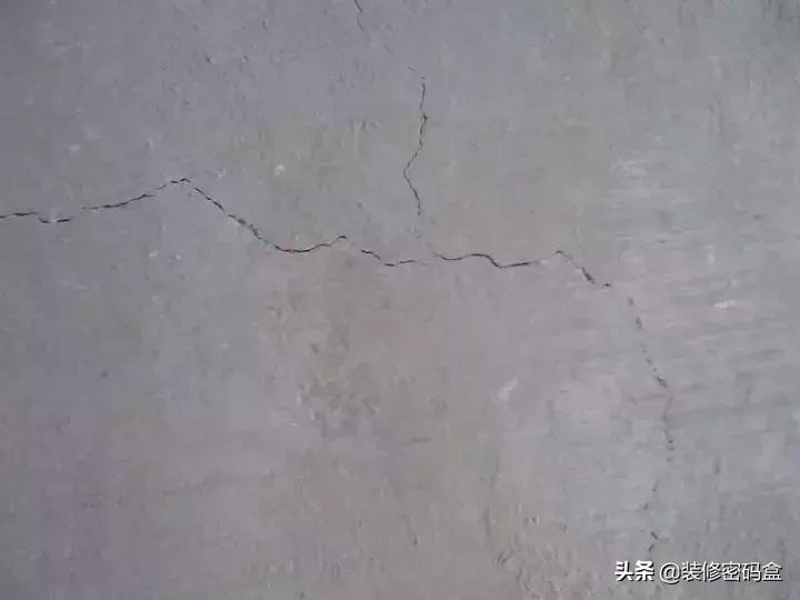 地暖回填如何保证不开裂,地暖回填后开裂还能铺地板砖