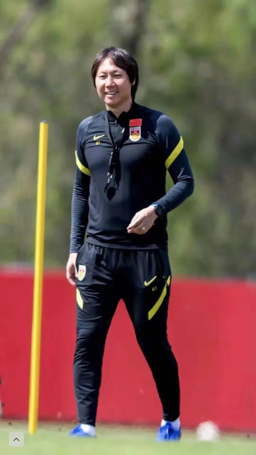 广州足球装备,足球装备专门网站