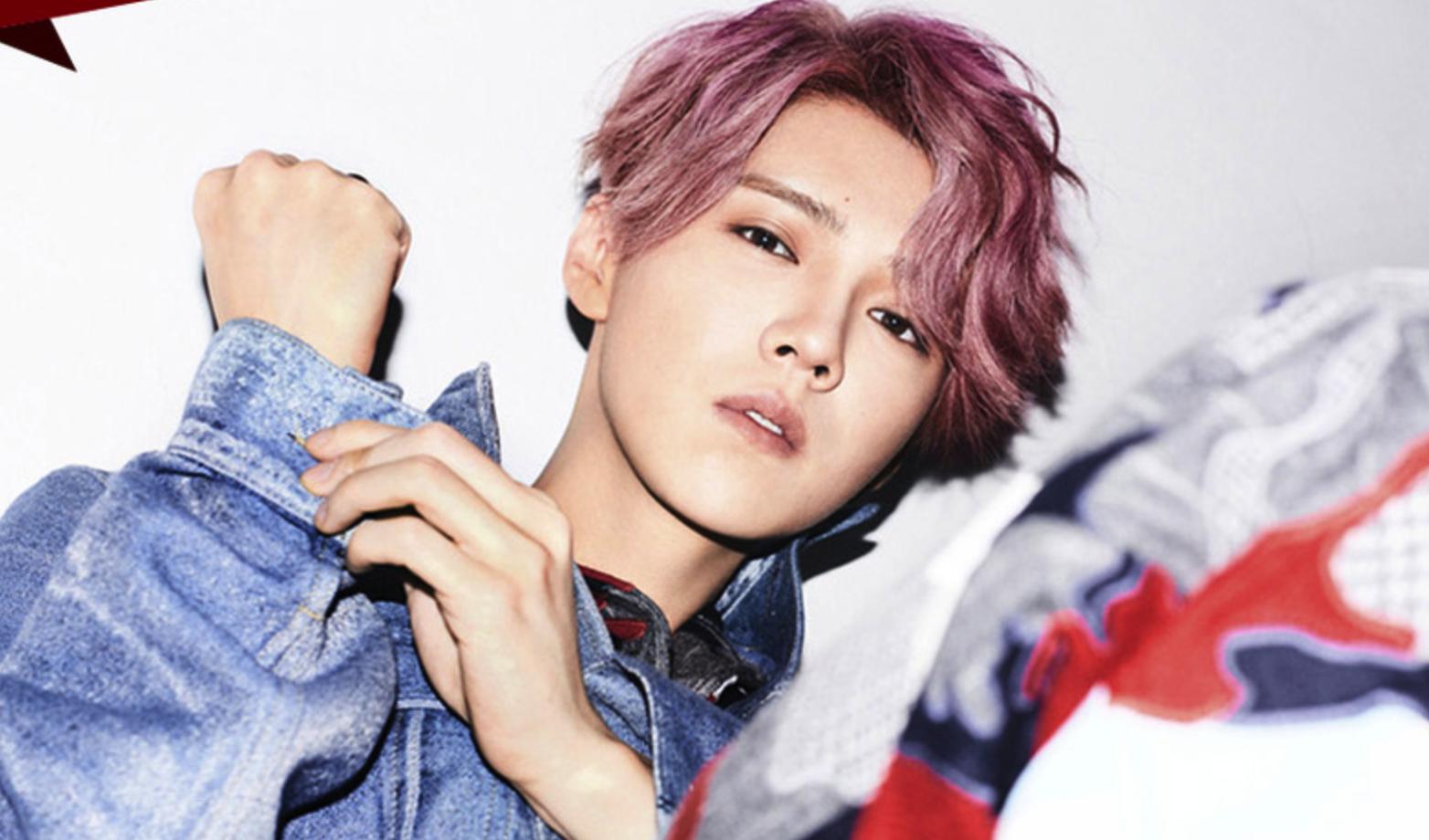 鹿晗北京踢足球,鹿晗现身胡同踢足球热搜