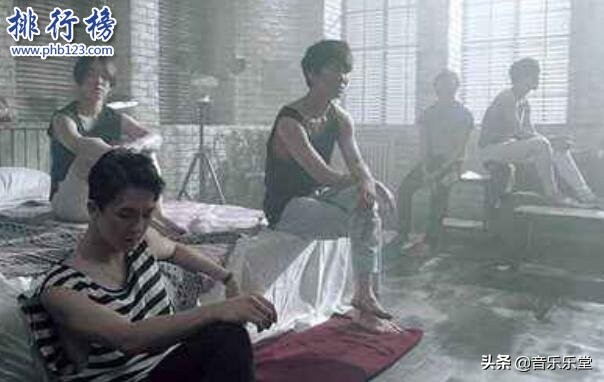 韩国男团成名曲,韩国男团hot成名曲你和我