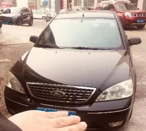 凯美瑞2.0和雅阁1.5t哪个更值得买,雅阁2022款幻夜尊贵和凯美瑞2.5g