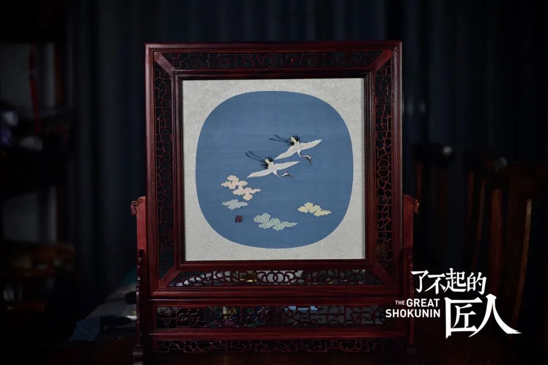 缂丝团扇是什么,缂丝素团扇