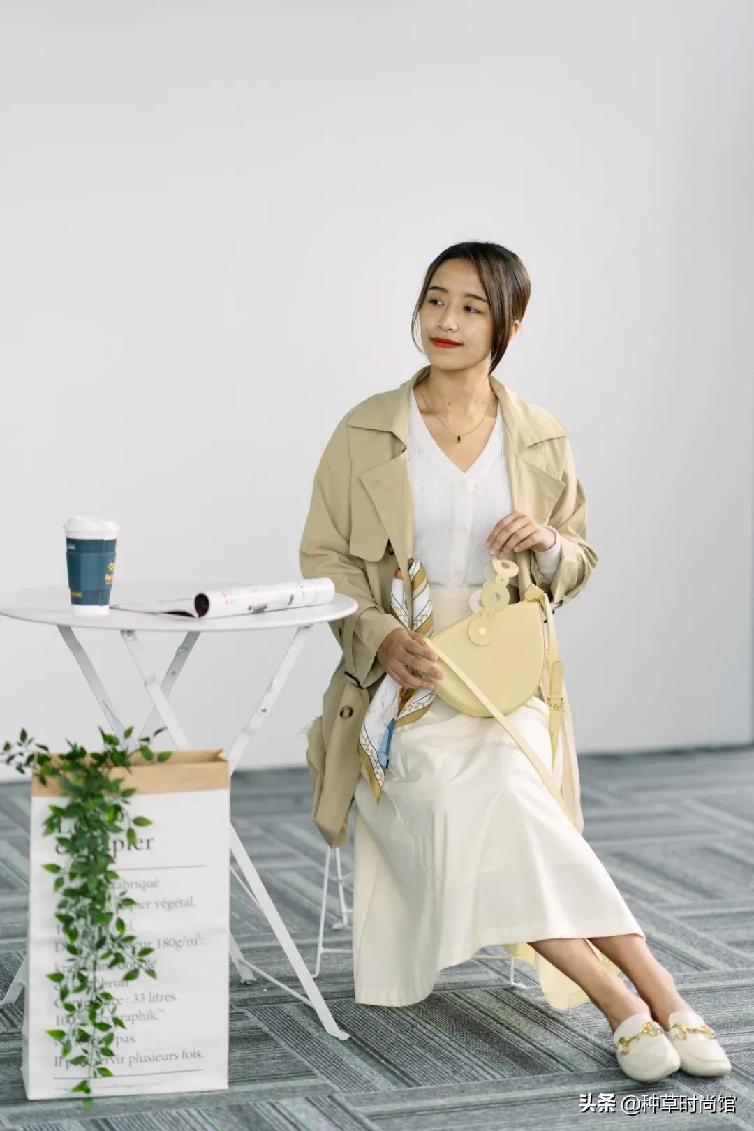 秋天风衣就选这样的,今秋流行的风衣款式