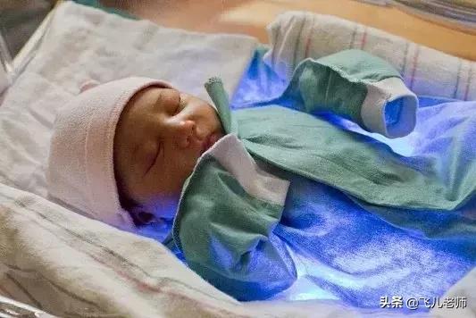 出生6天的婴儿黄疸高怎么办,为什么新生儿有黄疸要换血