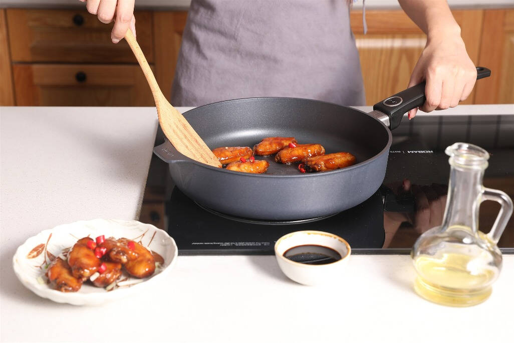 钻石麦饭石不粘锅,钻石陶瓷不粘锅