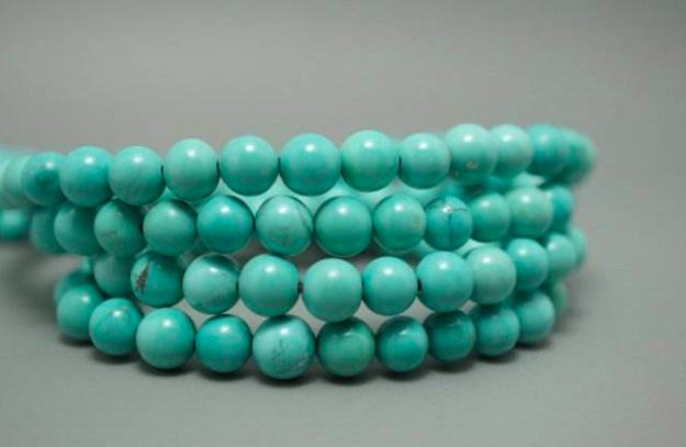 绿松石有白点值得玩么,绿松石有白点能打磨掉吗