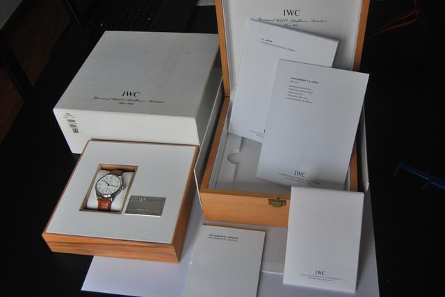 瑞士查扣80吨手表,瑞士海关查获手表