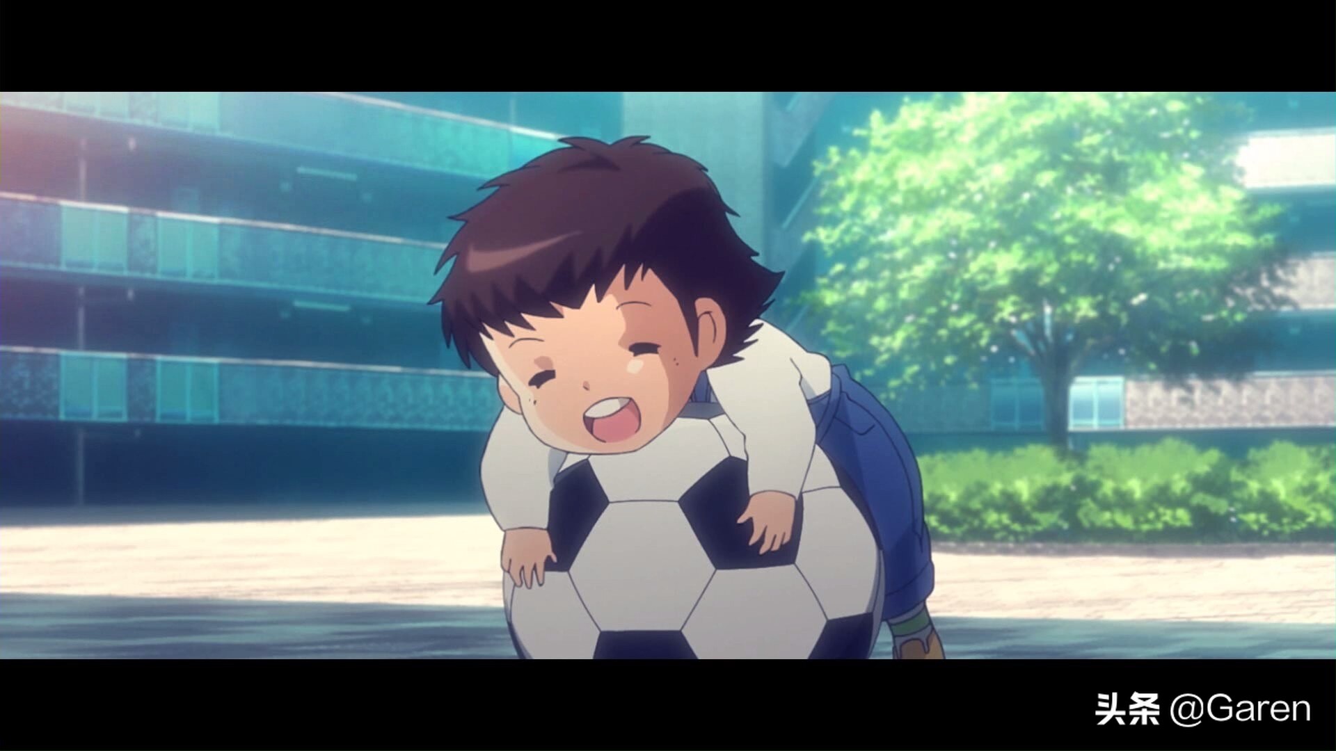 经典足球小子,天空翱翔的男孩