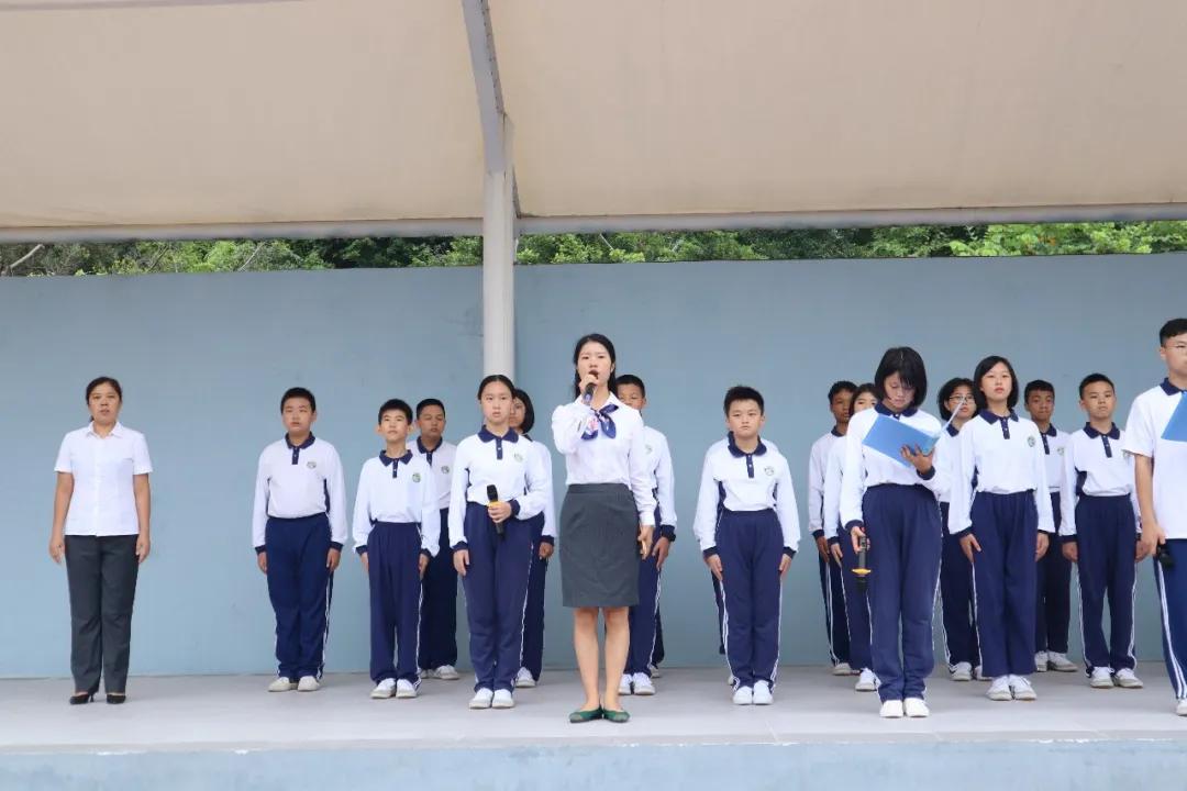 我骄傲我是中国人英语课,我骄傲我是中国人朗读比赛