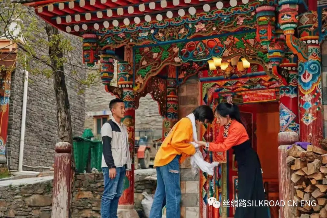 羊茸哈德藏寨攻略,羊茸哈德中国最美藏寨门票特价