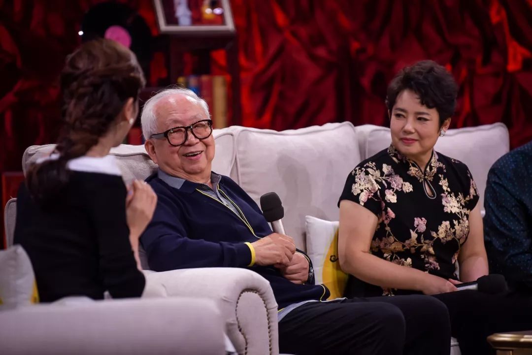 红楼梦87版电视剧评价,87版的红楼梦豆瓣9.7