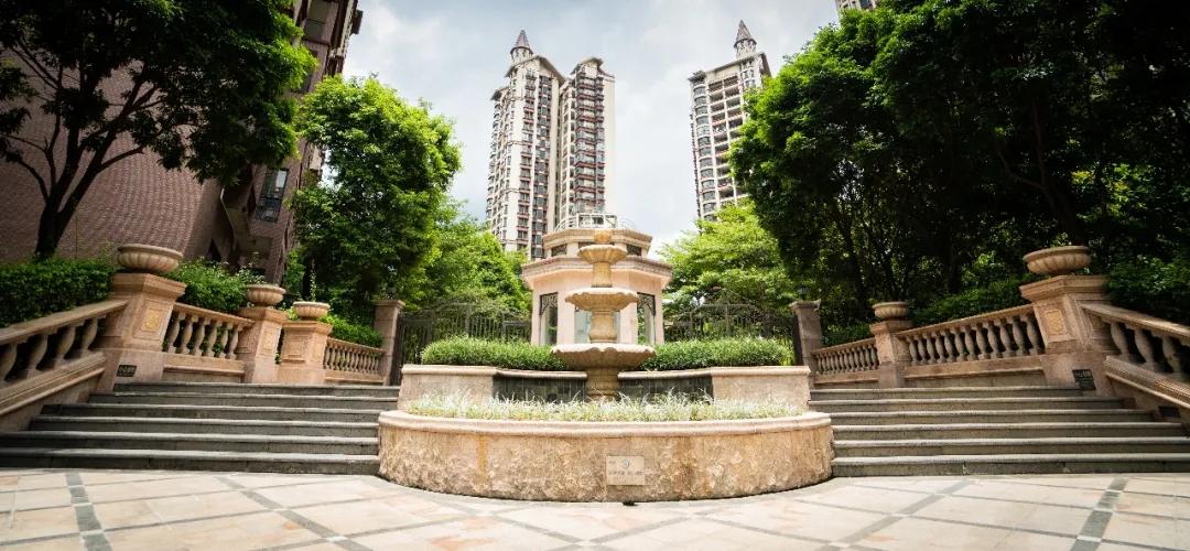 终于等到了！嵌在北回归线上的森林叠墅，惊艳“曝光”