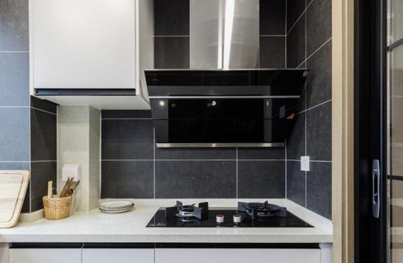 油烟机侧吸和顶侧双吸到底哪个好,吸油烟机怎么选顶吸