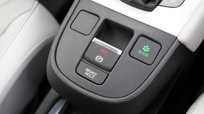 本田飞度gk52018,新款飞度和gk5的区别