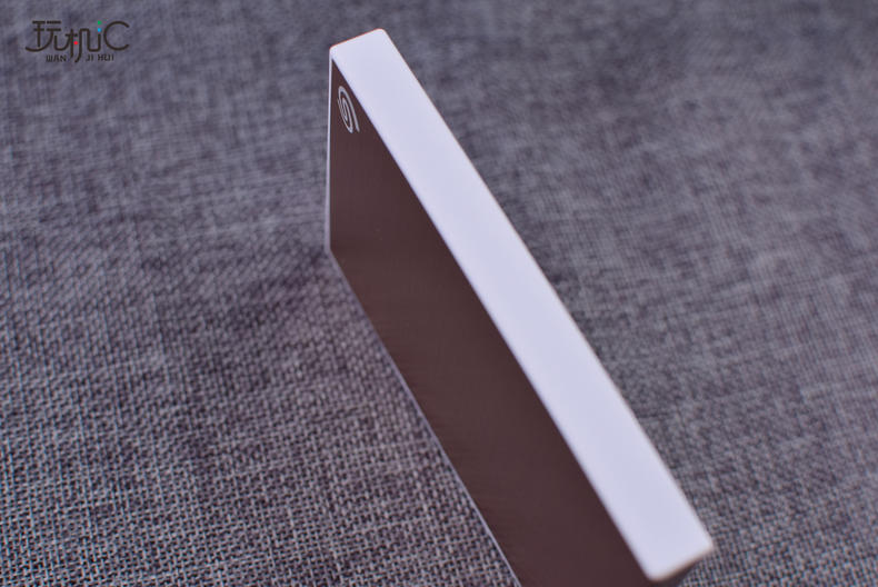 希捷硬盘铭系列和睿翼系列哪个好,希捷铭系列硬盘和睿品系列