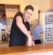 看了整整七分钟，他们最终还是上去了