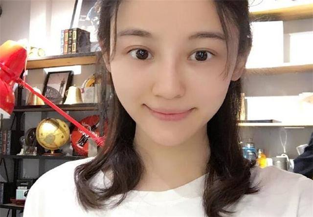 被父母当作提款机,被亲生母亲当提款机