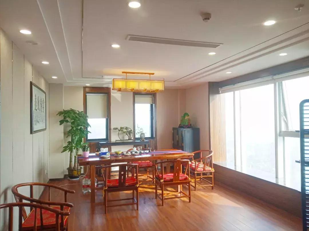 武汉高端家装公司有哪些,武汉高端办公室家具店在哪里