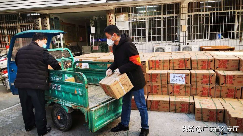 战疫必胜不分职业,坚守战疫岗位的先锋榜样