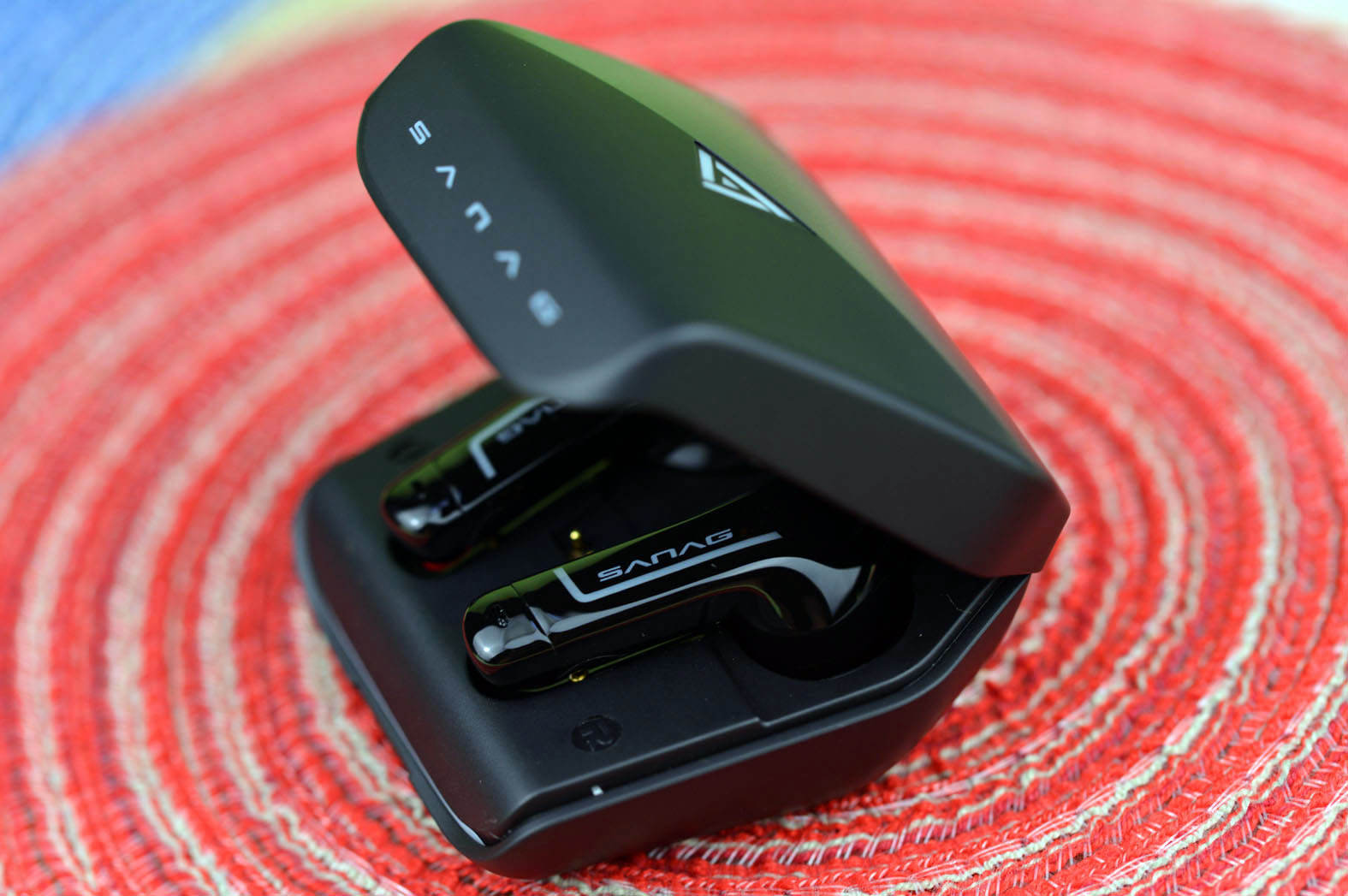 怎么选蓝牙耳机打游戏,如何选耳机吃鸡