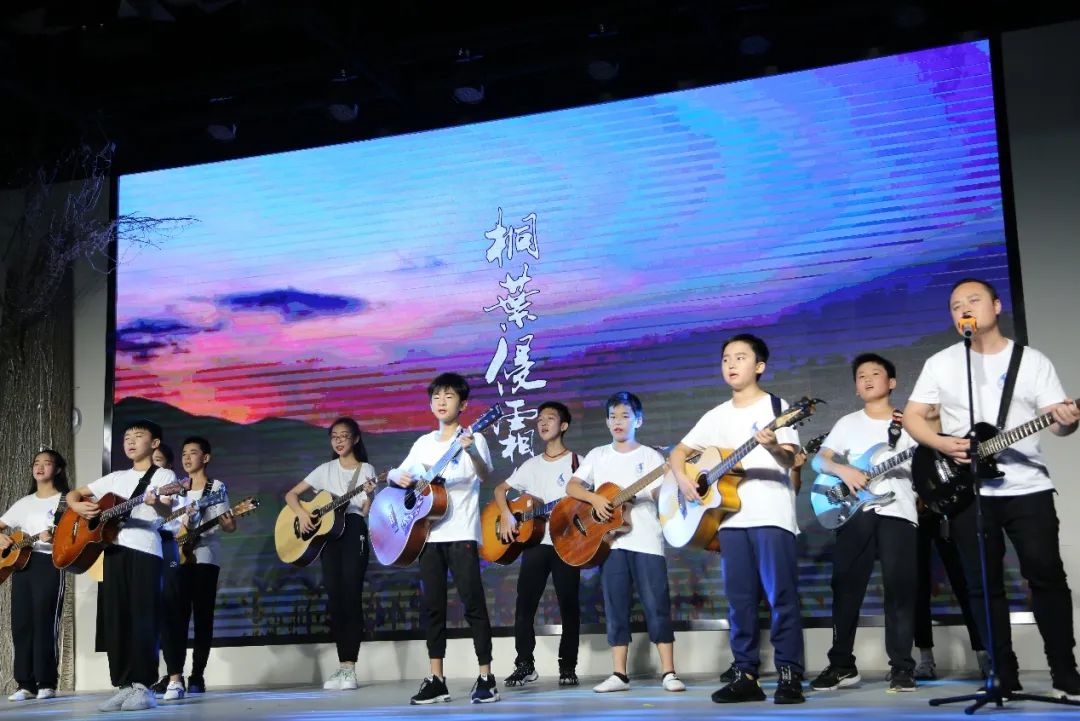 毕业庆典的仪式感,六年级毕业庆典视频