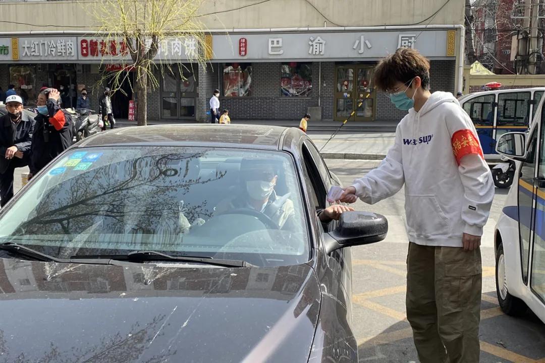 鍙屼簳棣栧煄鍥介檯,棣栧煄鍥介檯鍙屼簳