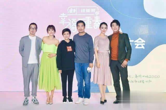 吉娜身材有多好完整版,吉娜小蛮腰穿搭图片