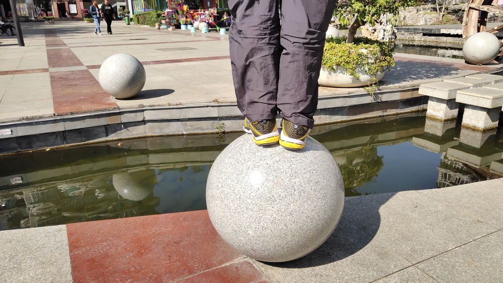 美津浓跑步鞋尺码偏大吗,美津浓跑步鞋怎么样