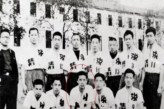 老街讲故事丨老重庆一代男神之球霸曹越华