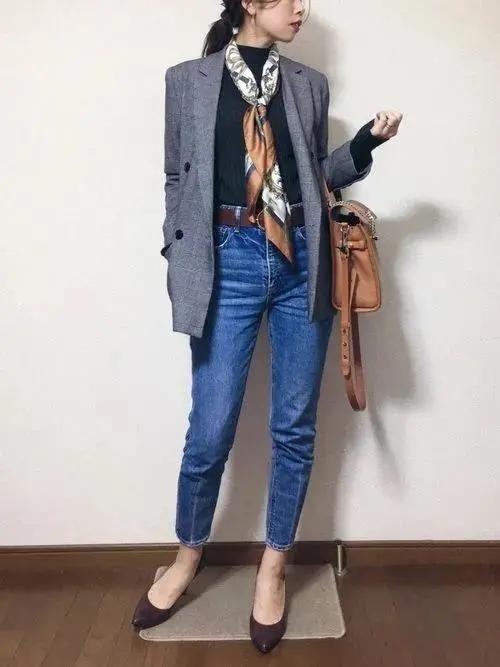 一条丝巾戴出高级感,一条很长的丝巾怎么穿搭
