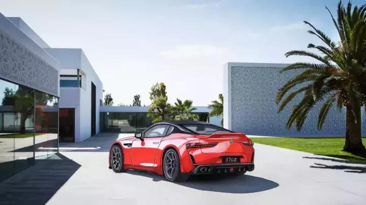 天使面孔魔鬼身材的图片,日产370znismo版黑武士