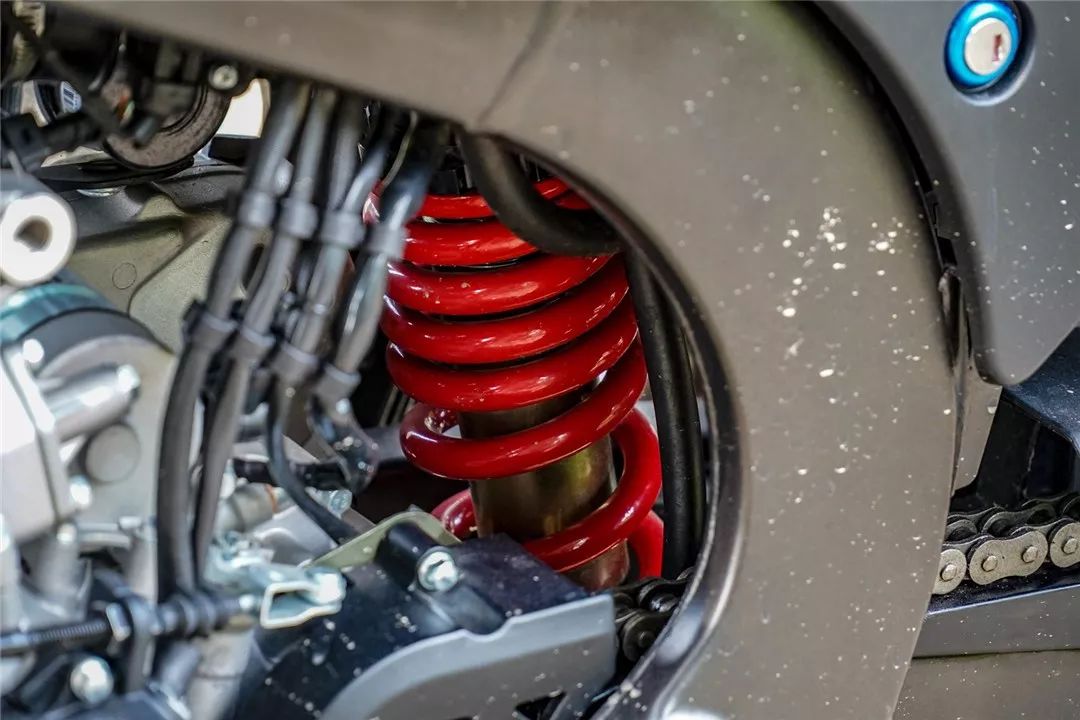 国产拉力车赛科龙rx4,宗申赛科龙rx4拉力车骑行视频