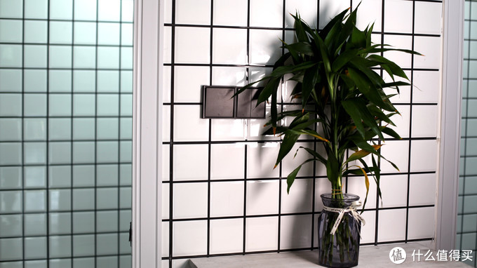 施耐德皓呈系列小夜灯现场效果,施耐德颜值开关插座