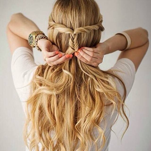 不用卷发棒就可以选出完美的发型,短头发如何用戴森卷发棒卷发