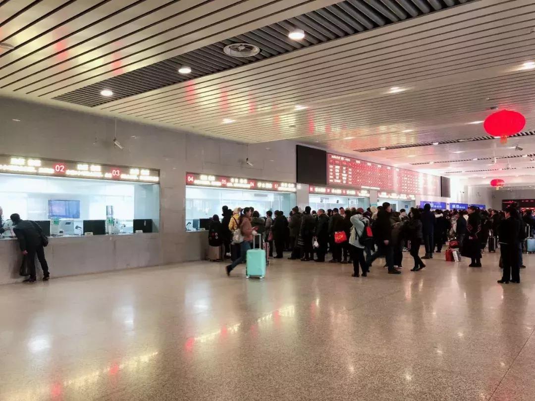 沈阳北站大还是南站大,沈阳北站今天的视频