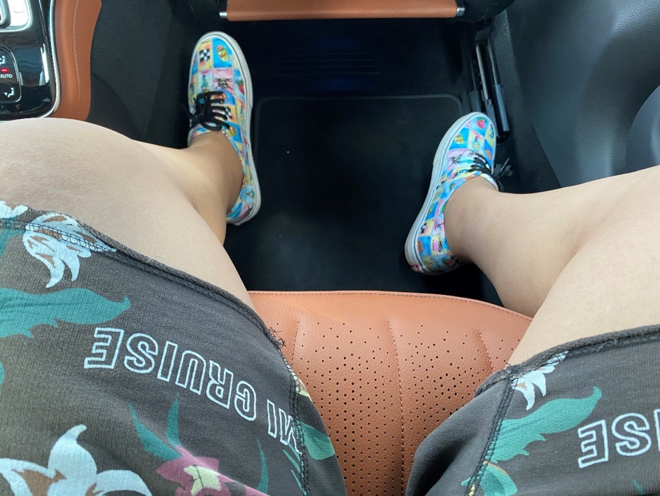 2020梅赛德斯奔驰s450l钻石白色,2022梅赛德斯奔驰s450l钻石白色