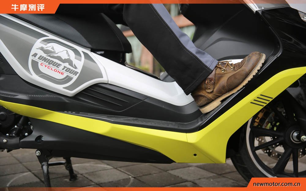 17.4l超大油箱续航350公里,油箱17升续航可达400公里