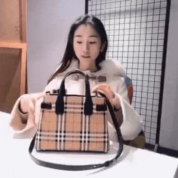 职场女性也能玩转时尚简约大气,职场女性实用穿搭