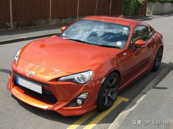 ae86的卡罗拉为什么是后驱,头文字d原车重现这才是真正的ae86