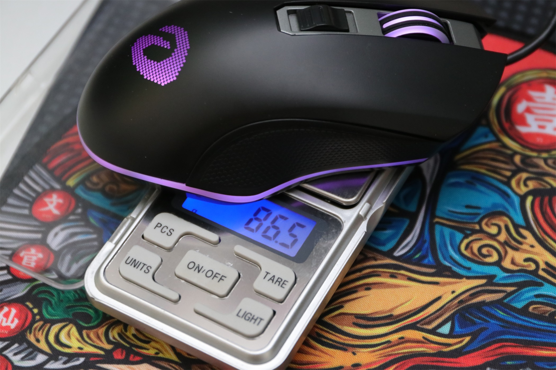 轻量化鼠标性价比推荐,200到300无线轻量化鼠标