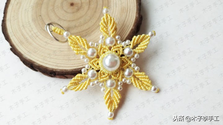 七彩莲花挂件的编法,梅花挂件编法教程