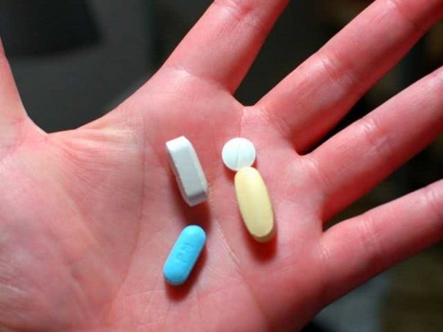 钙片和氨糖什么时间吃最好,钙片一般什么时间吃最好孕妇